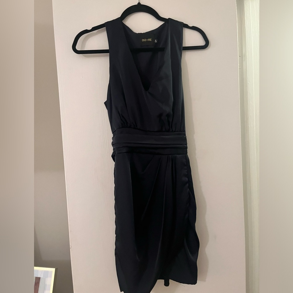 DO+BE navy blue V-Neck Midi Dress with Ruched Waist